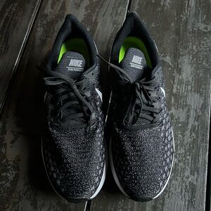 Nike Zoom Pegasus 35 Men’s Running Shoes